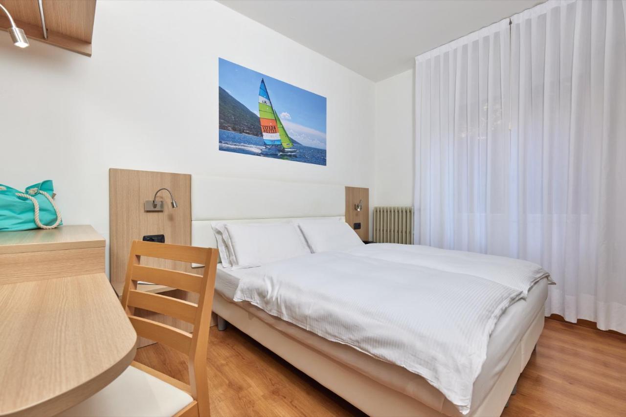 Beach Hotel Rosa Мальчезине Экстерьер фото