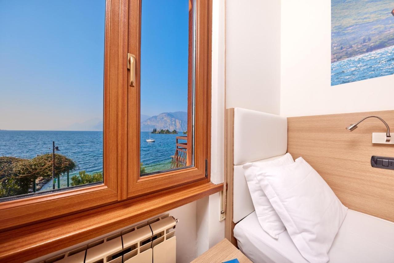 Beach Hotel Rosa Мальчезине Экстерьер фото