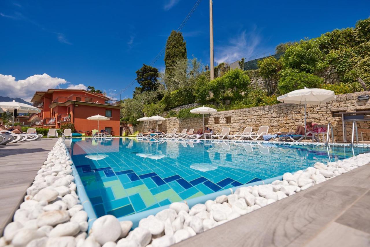 Beach Hotel Rosa Мальчезине Экстерьер фото
