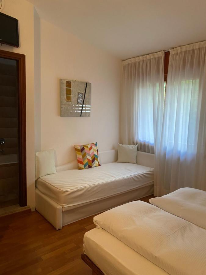 Beach Hotel Rosa Мальчезине Экстерьер фото