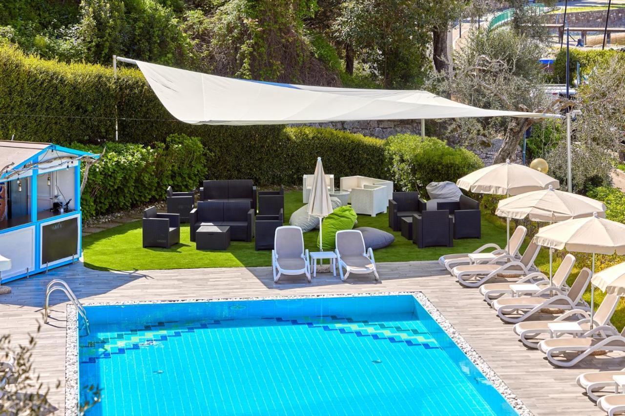 Beach Hotel Rosa Мальчезине Экстерьер фото