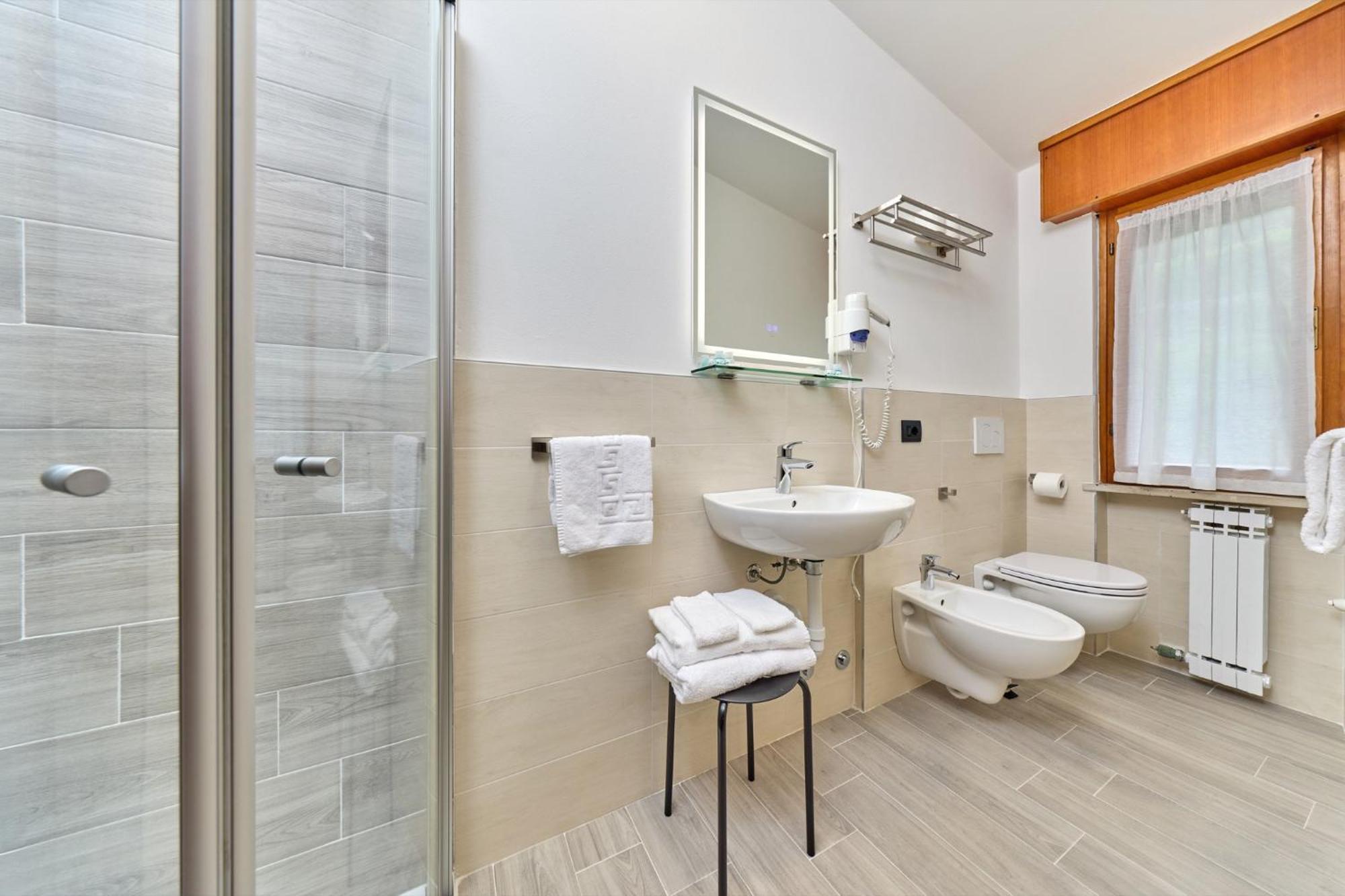 Beach Hotel Rosa Мальчезине Экстерьер фото
