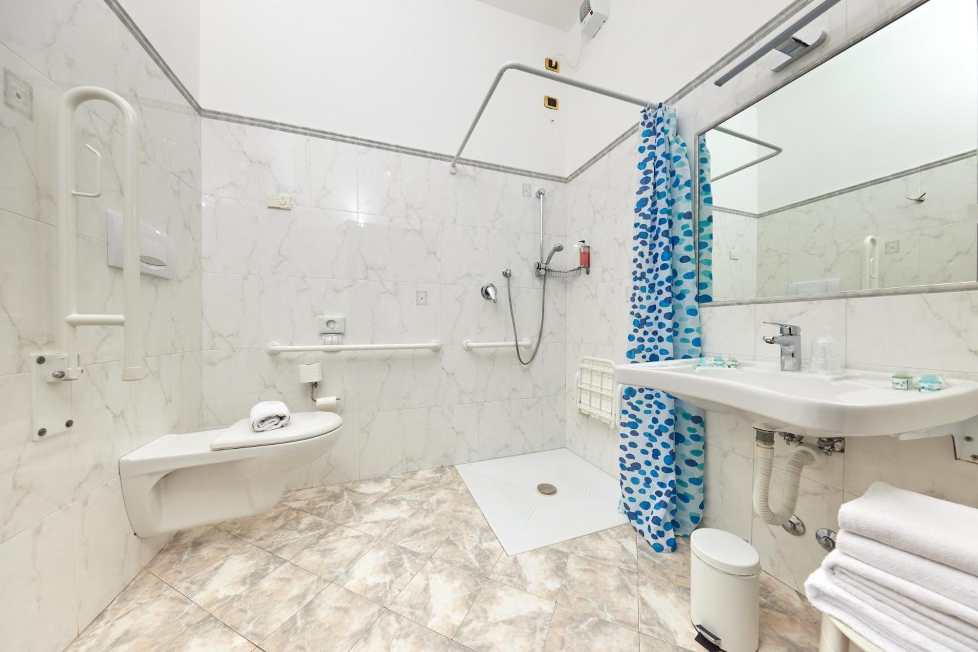 Beach Hotel Rosa Мальчезине Экстерьер фото